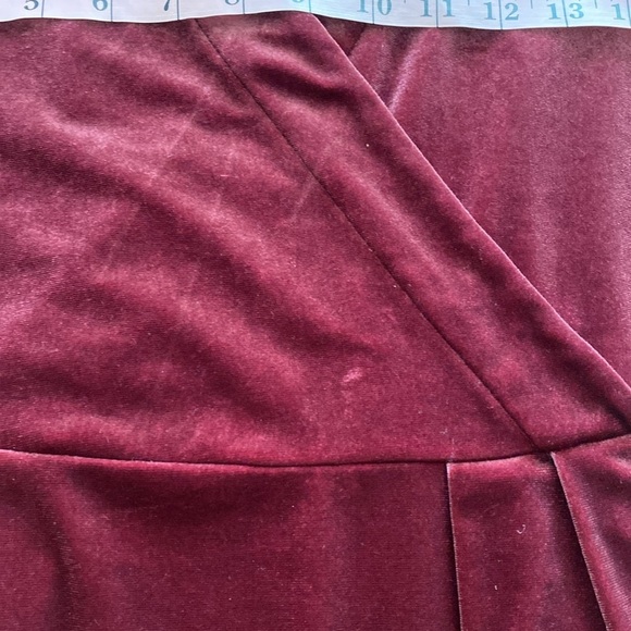 A New Day Velvet Long Sleeve V Neck Dress - Picture 8 of 13